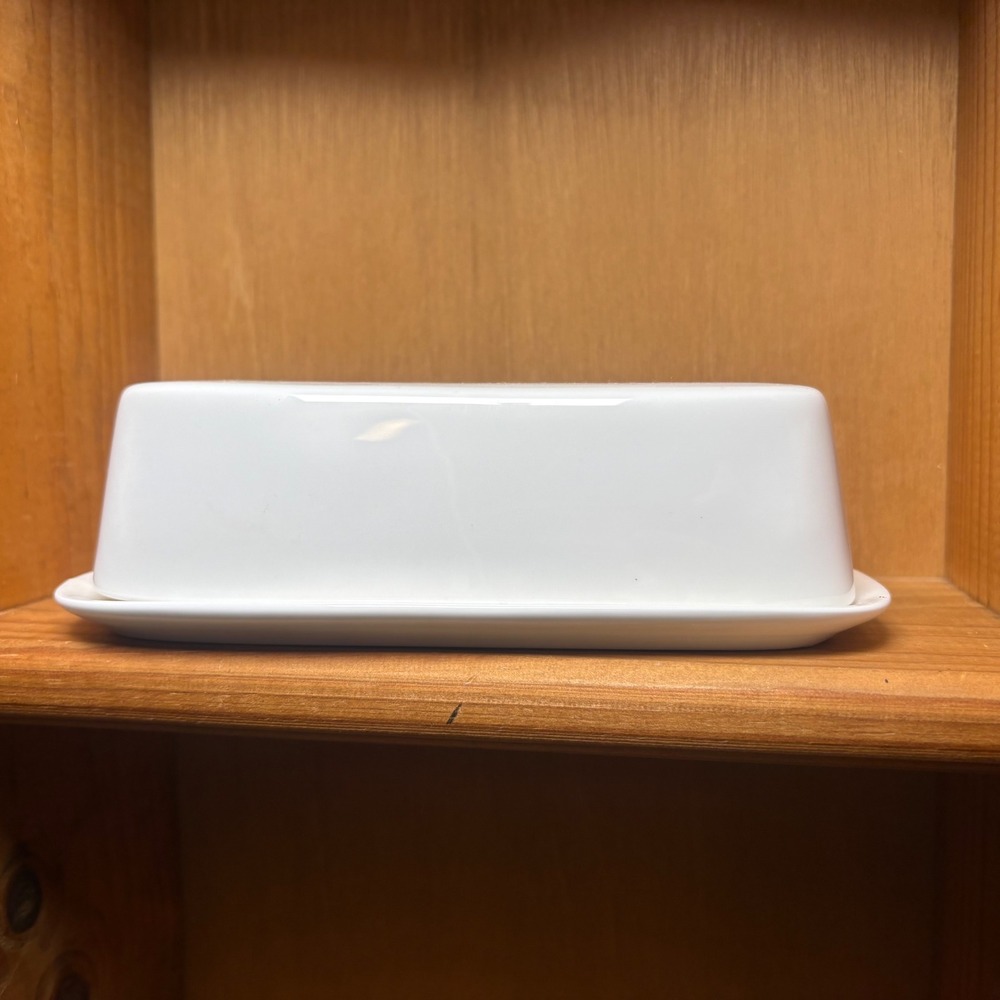 Fitz and Floyd Nevaeh White Fine Bone China Butter Dish with Lid 2-Piece Set